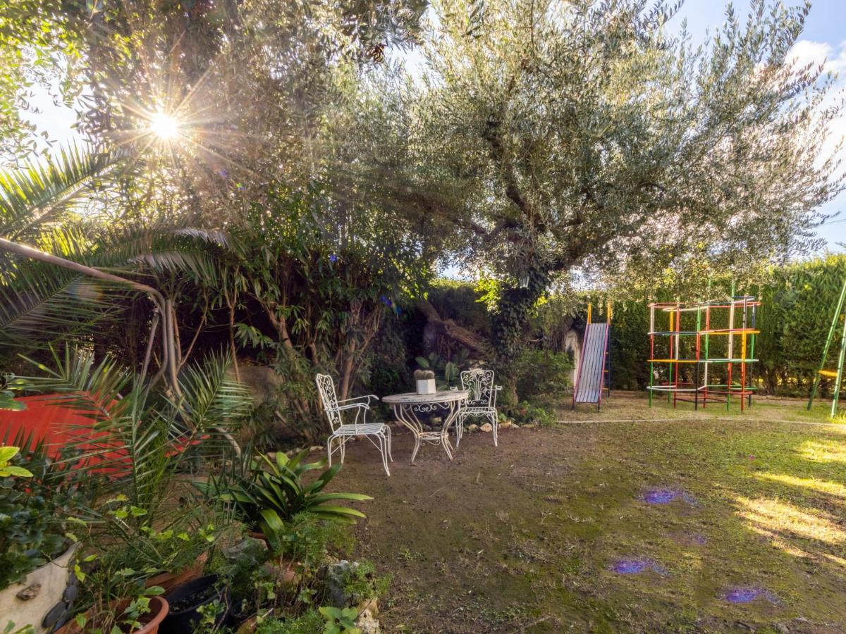 Holiday Home Vilafortuny Villafortuny Exterior foto